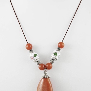 Natural Agate Gemstone Necklace with Pink and Green Cloisonne Floral Enamel Beads