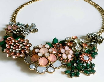 Exquisite Rhinestone Flower Statement Necklace in Emerald Green, Pink and Opal White