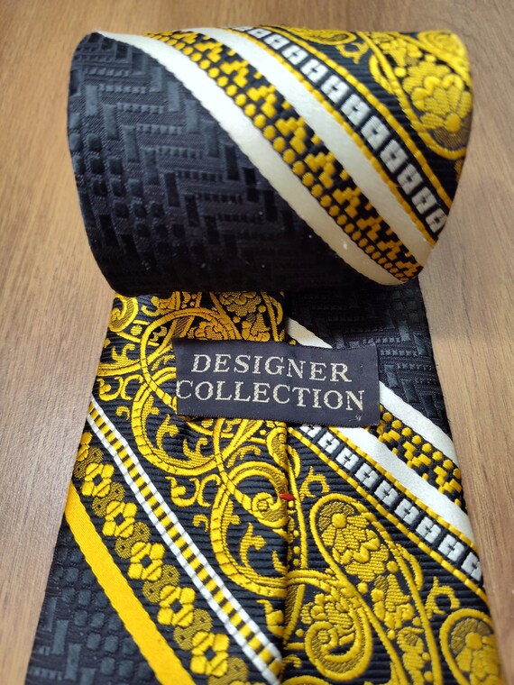 Designer Collection Mens 55x4"Polyester VTG Tie - image 1
