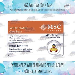Op de afbeelding: Oranje en witte MSC Welcome Duck Tags met tekst waaronder "YOUR NAME", "MSC CRUISES" en "cruise date here". Een cartoon eend met een hoed is afgebeeld. De tags zijn ontworpen voor een cruise.