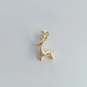 Wholesale gold plated brass deer charm pendant, 11x18.5mm, animal charm, jewelry making supplies