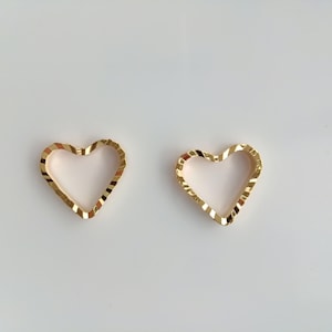 Wholesale gold plated brass heart outline charms, 14x12mm, diy jewelry making supplies, Valentine&#39;s day gift for her