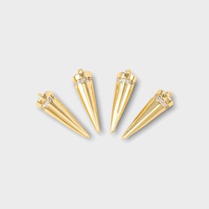 Vergoldete cz gepflasterte lange Kegel Kugel Charme, 16x5mm, Schmuckherstellung Lieferungen Großhandel