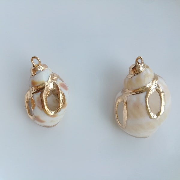 Wholesale Natural Conch Shell Pendants, DIY Jewelry Making Supplies