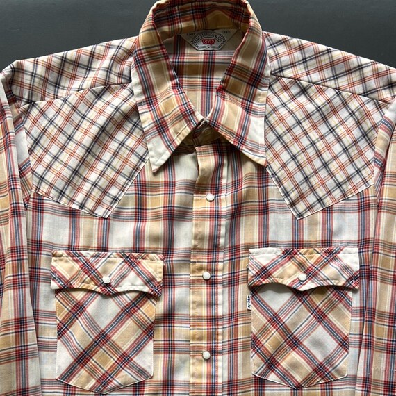 Levi Strauss Vintage Button Down Light Weight Pla… - image 1