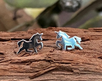 Horse earrings,Equestrian earrings,Sterling silver,Nickel free,Horse jewellery,Equestrian jewellery,Gifts for her,Drop earrings,Stud earring