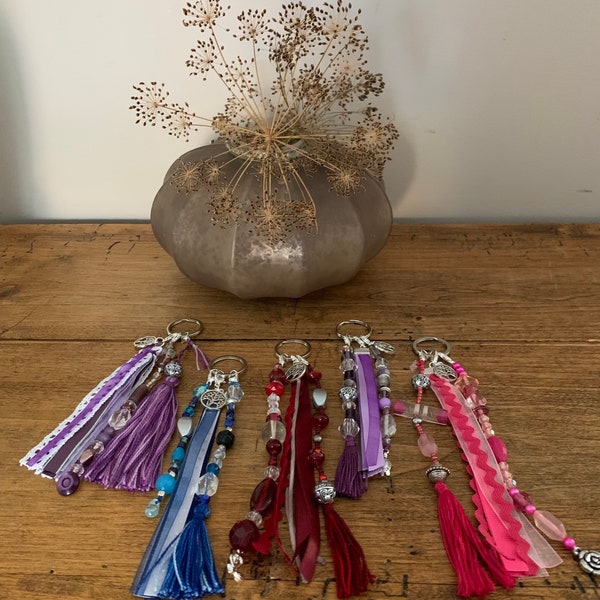 Porte clefs Perles de verre et fantaisie…