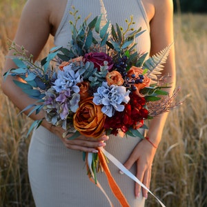 Rost und Salbei Braut und Brautjungfern Hochzeitsstrauß, Burnt Orange und Weiß Ivory Pampas Bouquet, Herbst Rustikale Seidenblume Hochzeitsstrauß