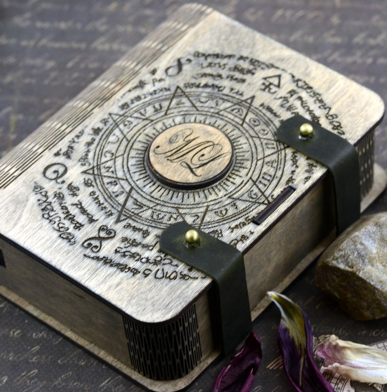 Personalized tarot deck box Custom tarot card holder Wood | Etsy