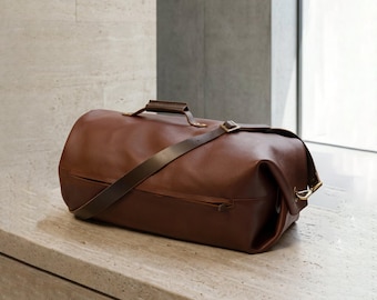 Handmade Leather Duffle Bag: Military-Style Weekender Travel Bag for Men and Women Full-Grain Leather Personalized Duffle for Holiday Brown