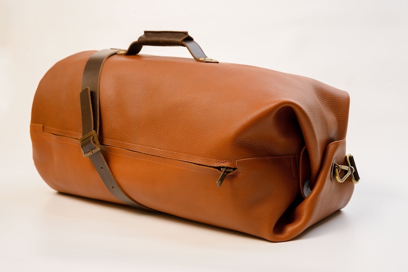 Travel Duffle Bag, Leather Duffle Bag, Military Style Duffle Bag, Leather Travelling Bag, Weekender Bag, Duffle for Men and Women, Backpack Saddle Tan