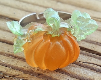 Orange Pumpkin Ring, Pumpkin Ring, Autumn Jewelry, Halloween Jewelry, Halloween Ring, Adjustable Ring, Gift for Halloween Night, Funny Geek