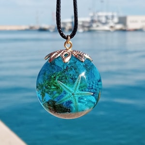 Underwater Necklace, Ocean resin ball necklace, starfish pendant, nautical jewelry, sea sphere Beach terrarium necklace, Beach lover gift,