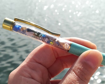 Sea glass pen, Beach pen, Ocean Ballpoint pen, Mermaid style, Coastal Stationery, Gift for teacher, gift for writer, Unique pen, Tiny shells