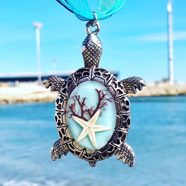 Pendentif tortue, bijoux en résine, pendentif étoile de mer et algues, collier bleu, pendentif océan unique, bijoux sirène