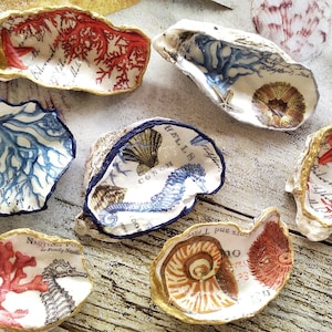 Ring and Earring Dish, Oyster Dish, Decoupage Plate, Ocean Decor, Nautical Style, Natural Shell Jewelry Holder, Boho Beach house decor
