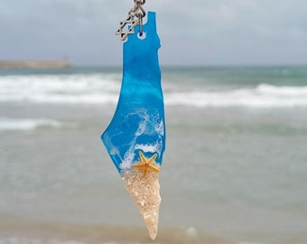 Israel Map Resin Schlüsselanhänger, Ocean Beach Schlüsselanhänger mit Sand & Seestern, Jüdisches Geschenk, Davidstern und Chai Charm, Bar Bat Mitzvah Gunst
