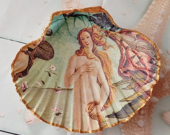 The Birth of venu Decoupage Clam Shell, Scallop shell Trinket dish, Shell Art, Shell&#39;s Collection, Decorative Ornaments for coastal home