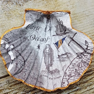 Vide-poche sirène, coquille de palourde decoupage, illustration de carte vintage, plat de coquille Saint-Jacques, plat de bibelot de coquillage, décor côtier, style nautique