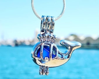 Steel Whale necklace, Whale tail pendant, Sea Glass necklace, ocean necklace for summer, nautical jewelry, animal pendant, coastal style