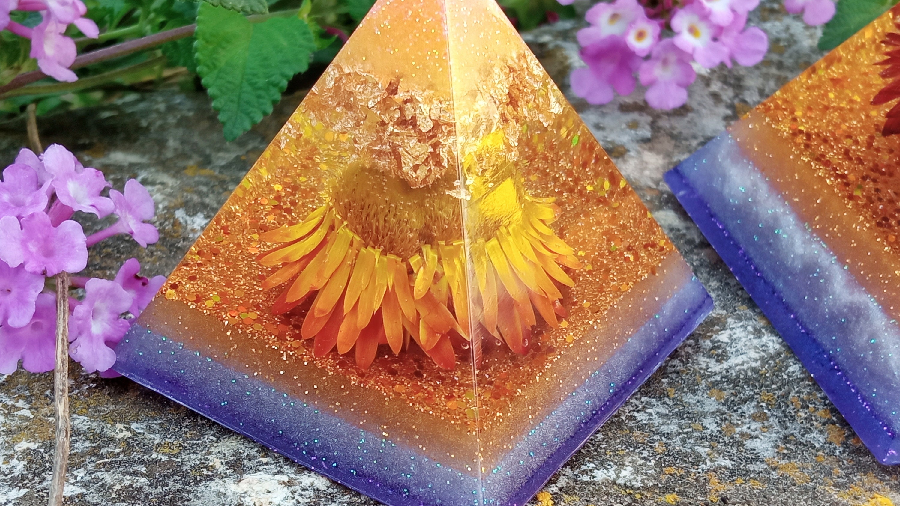 Meditation Resin pyramid real flowers decor, spiritual gift