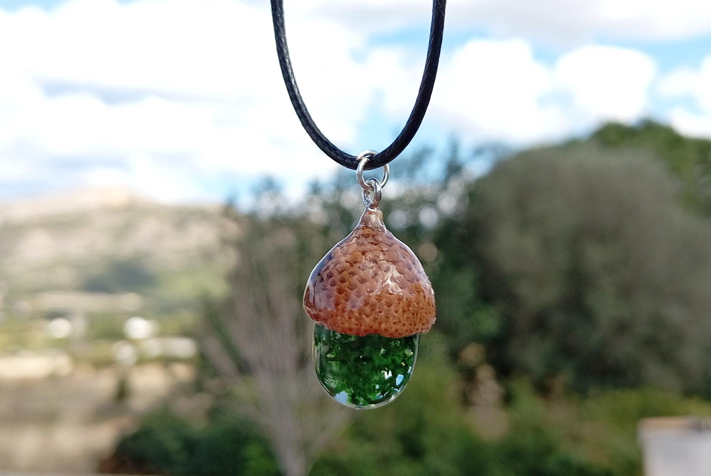 Pendentif Gland En Bois Avec Couvercle Amovible - Collier De Rangement Petit Objet - Lot De 20 Glands + Cordons Noirs - 10