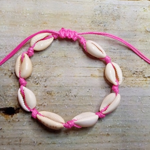 Adjustable Cowrie Shell Bracelet, Handmade Bracelet Anklet, Dainty Bracelet with Genuine Cowrie shells, Summer jewelry, Seashell bracelet Rosa