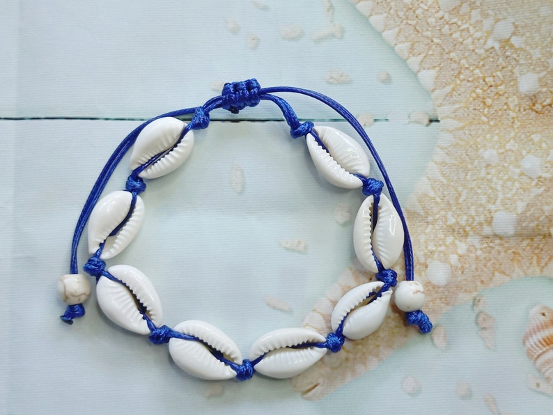 Adjustable Cowrie Shell Bracelet, Handmade Bracelet Anklet, Dainty Bracelet with Genuine Cowrie shells, Summer jewelry, Seashell bracelet Dark blue