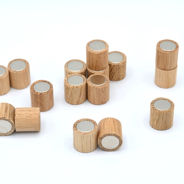 Magnets round oak wood / fridge magnets / neodymium magnets / wooden magnets / pin board / decoration / gift / real wood / strong magnets