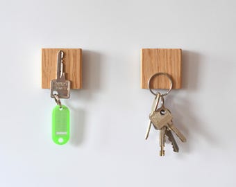 Magnetic key holder, key rack made of oak wood | minimalist key box | key tray | neodymium magnet tray