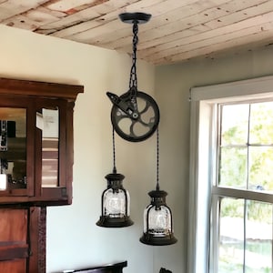 Single Large 8” Pulley Farmhouse Pendent - Kitchen/Dining light fixture - 2 Sockets/Black Vintage Lanterns