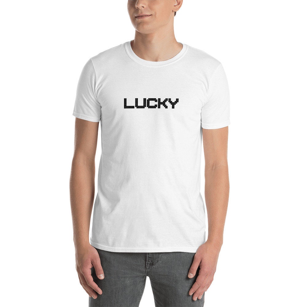 LUCKY Unisex T-shirt Minimalist T-shirt Aesthetic - Etsy