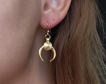Gold Hecate Earrings, Crescent Moon Witch Jewelry, Pagan Greek Goddess Artemis, Ancient Greece Mythology