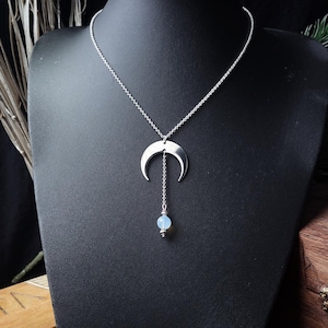 Hecates Necklace, Silver Crescent Moon Necklace with Moonstone, Greek Goddess Jewelry, Moon Witch Necklace, Pagan Jewelry, Greek Mythology