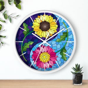 Sunflower Stained Glass Effect Wall Clock: Nature Inspired Home Decor