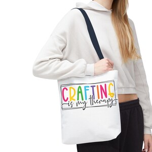 Handwerk ist meine Therapie Tote Bag, Handwerk ist meine Therapie, Handwerk Geschenk, Handwerk Zubehör, Handwerk Raum Dekor, Handwerk Zubehör Veranstalter