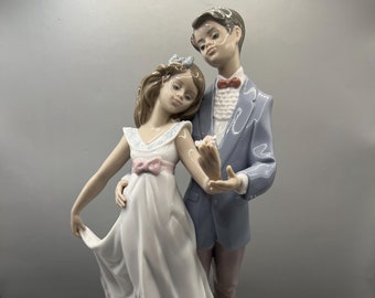 Vintage Lladro  &quot;Now and Then&quot; #7642 - Porcelain Figurine - Made in Spain - RETIRED