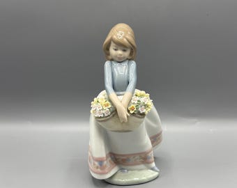 Vintage Lladro Figurine, May Flowers, Girl With Basket Of