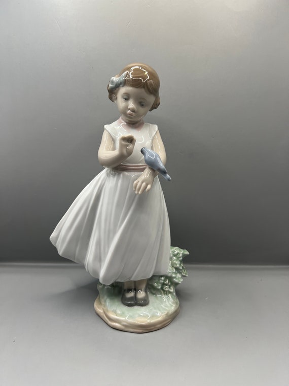 リヤドロLLADRO 1990年小鳥と少女