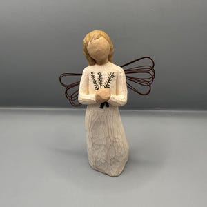 Willow Tree  - Angel of Remembrance - Vintage Angel