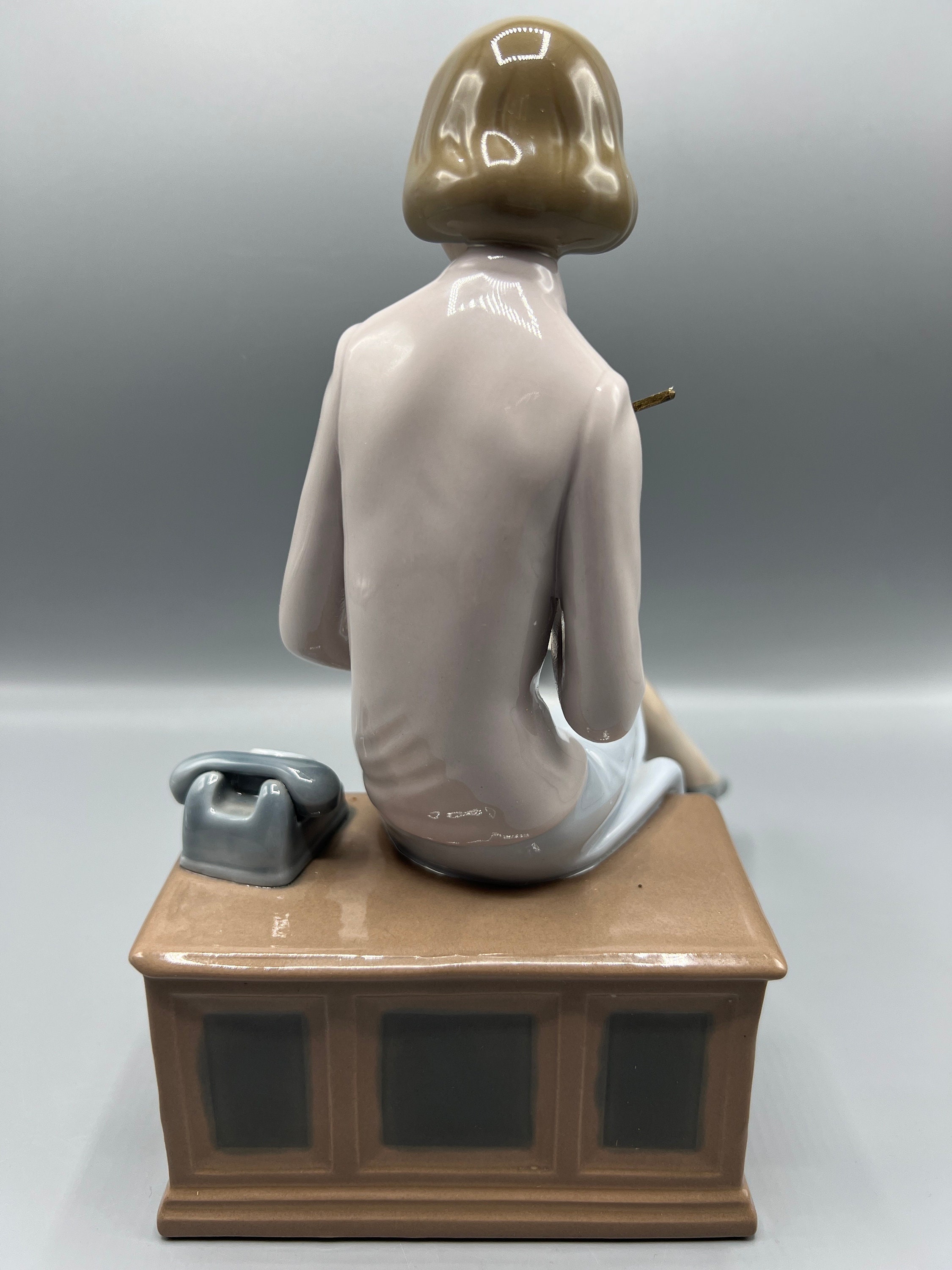 Vintage NAO Lladro Porcelain Secretary Figurine - #0402 (repaired