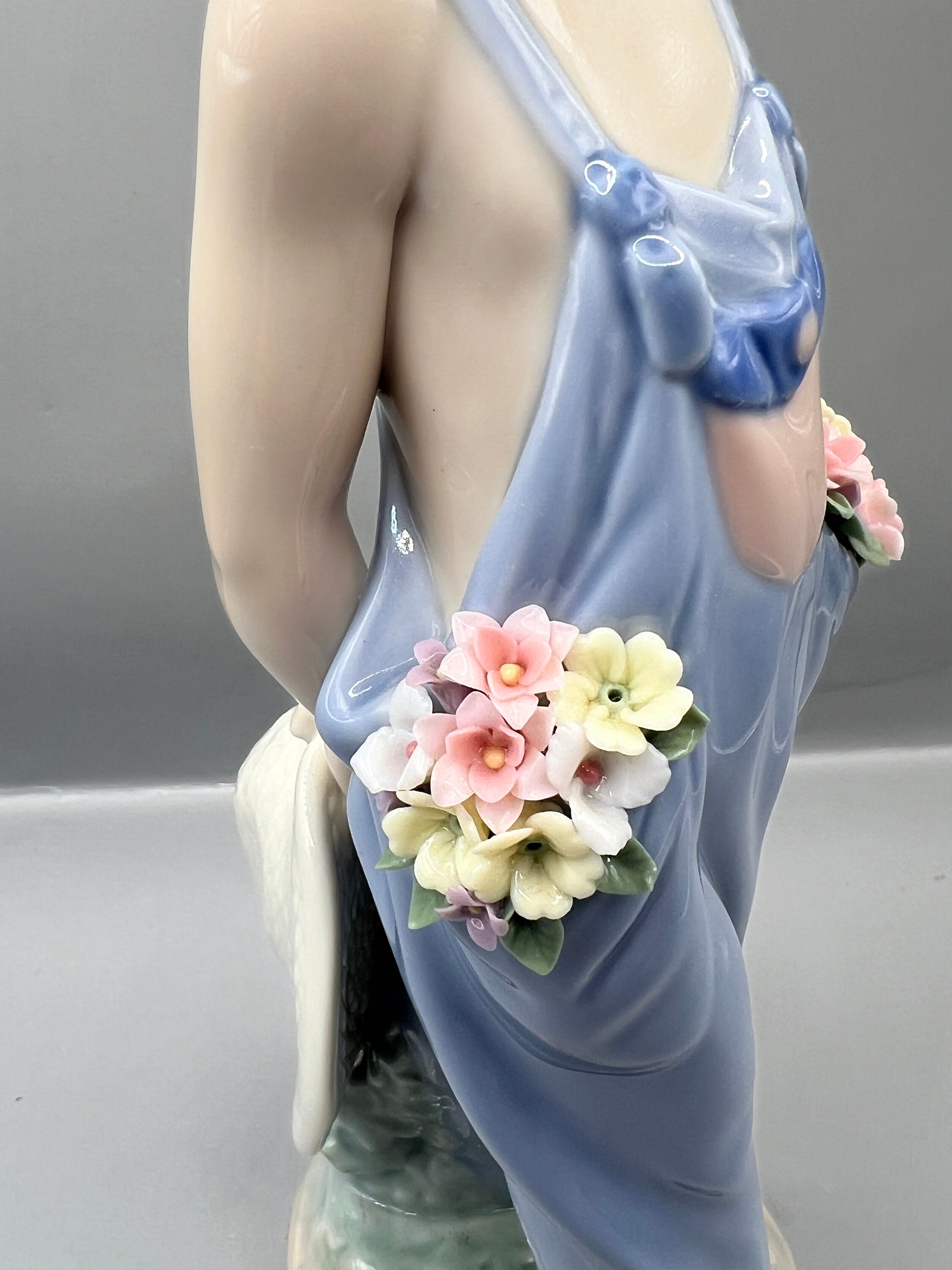 大幅値引き❣️lladro♡sweet and shy 6754 Vintage Lladro Figurine: Pocket Full of Wishes #7650, Boy With