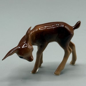 Vintage Hagen-Renaker Deer Figurine: California Pottery Collectible