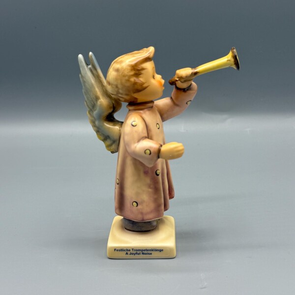 Vintage Goebel Hummel Angel Figurine #643/0 –  A Joyful Noise “Festliche Trompetenklänge” – Angel Playing Horn