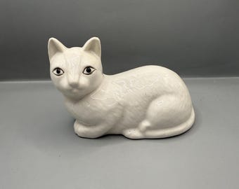 ヴィンテージ ファラ ホワイト セラミック 猫像：猫好きの方へのギフト