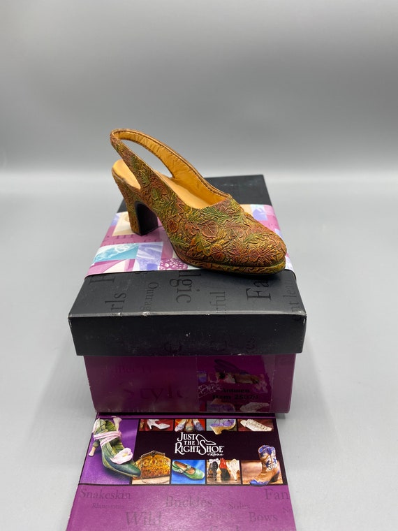 Just the Right Shoe Autumn Etsy