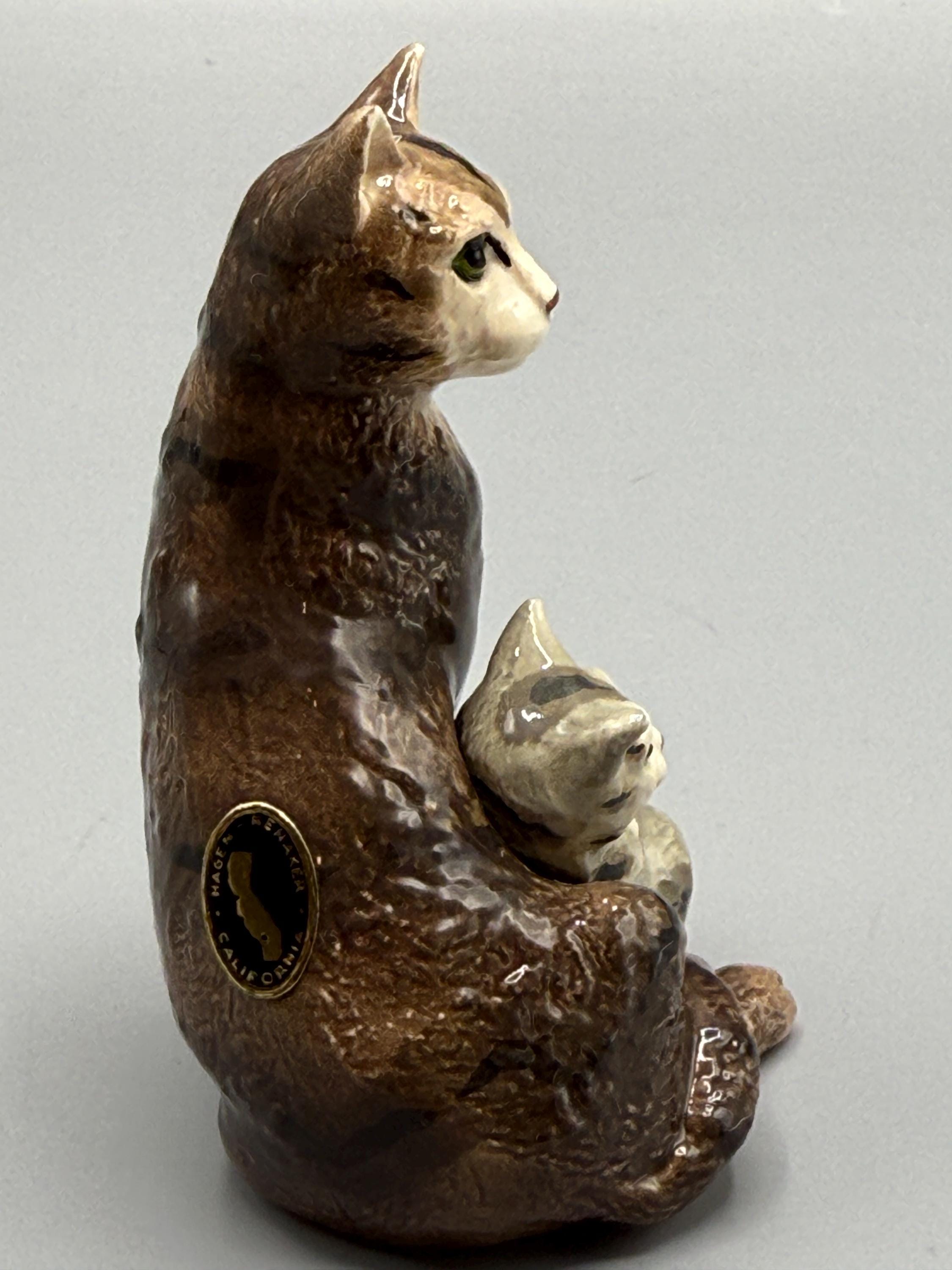 Vintage HAGEN-RENAKER 
