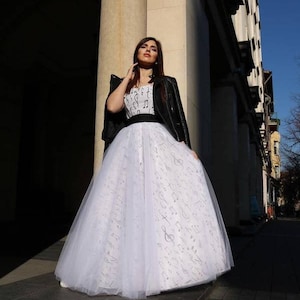 White Tulle Skirt – Lovely Tales of Stitches