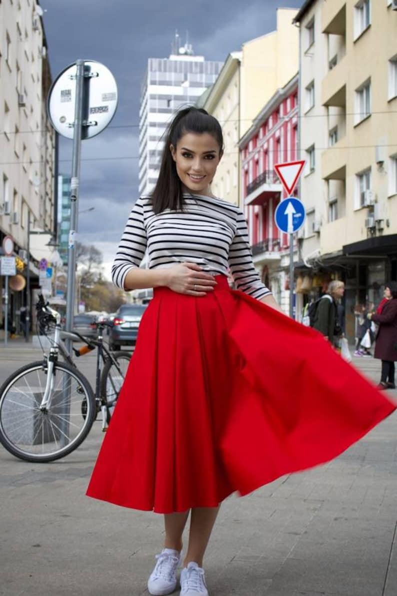 Midi Red Cotton Skirt / Urban Red Skirt / Women's Skirt with Pockets / Streetstyle Daily Skirt image 3