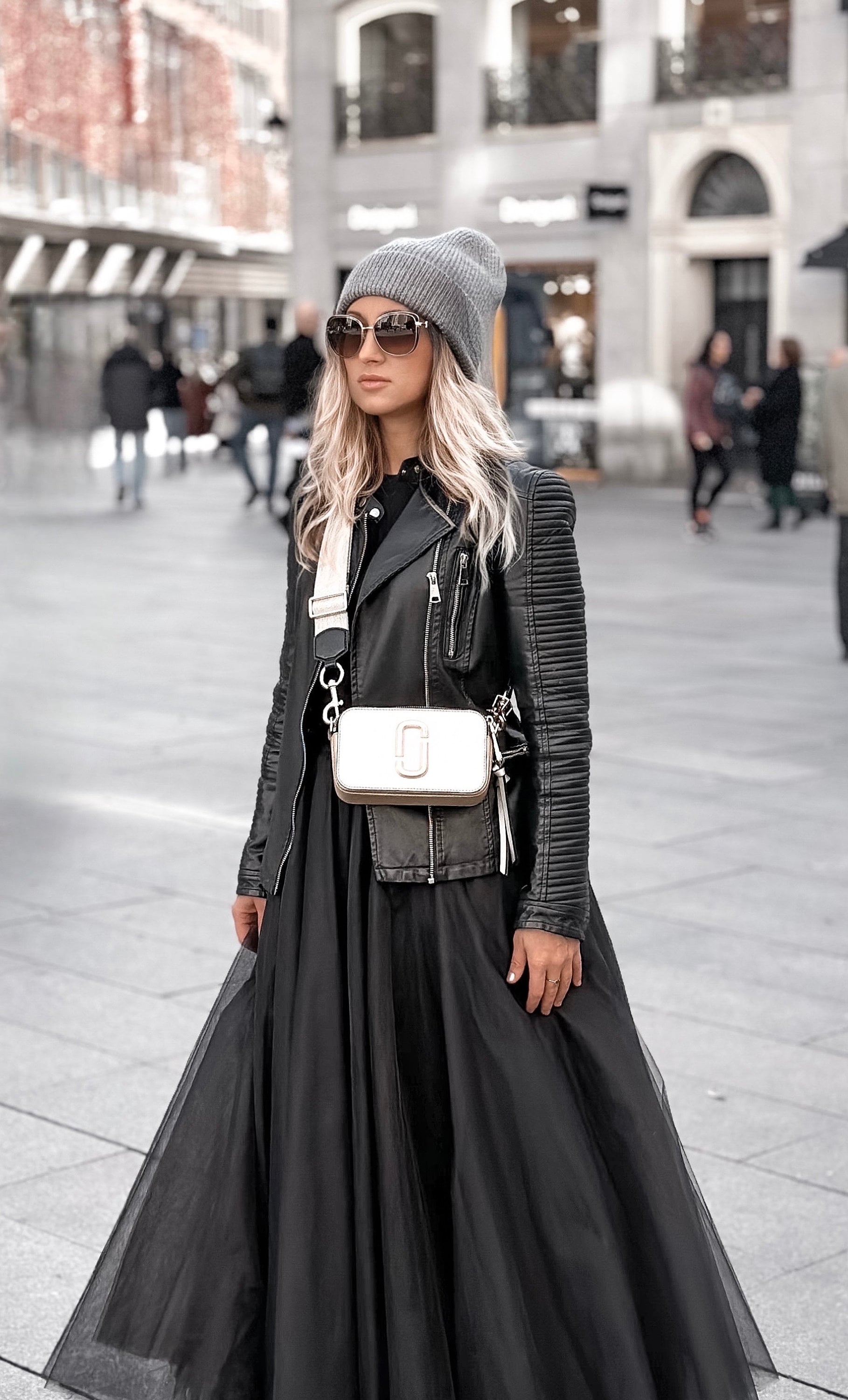 Long Black Tulle Skirt: Elegant Modern Princess Style, Special 
